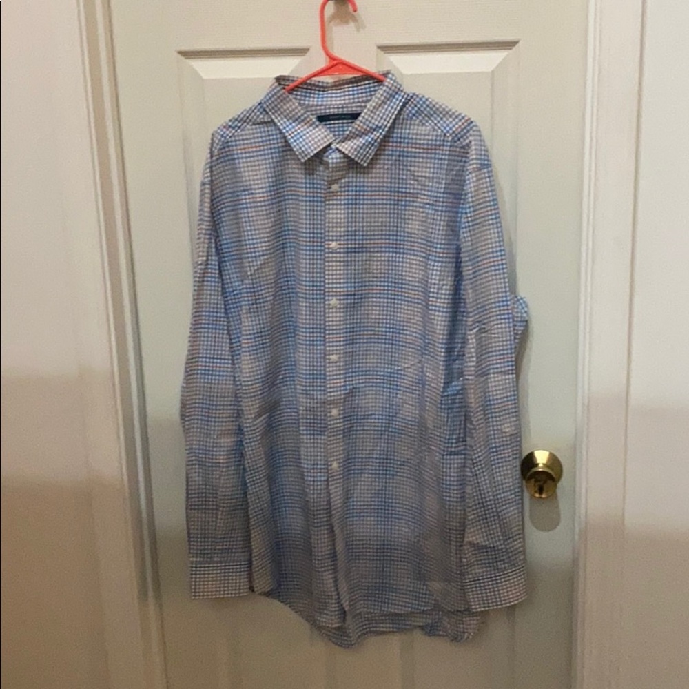Men’s Perry Ellis XLT Dress Shirt